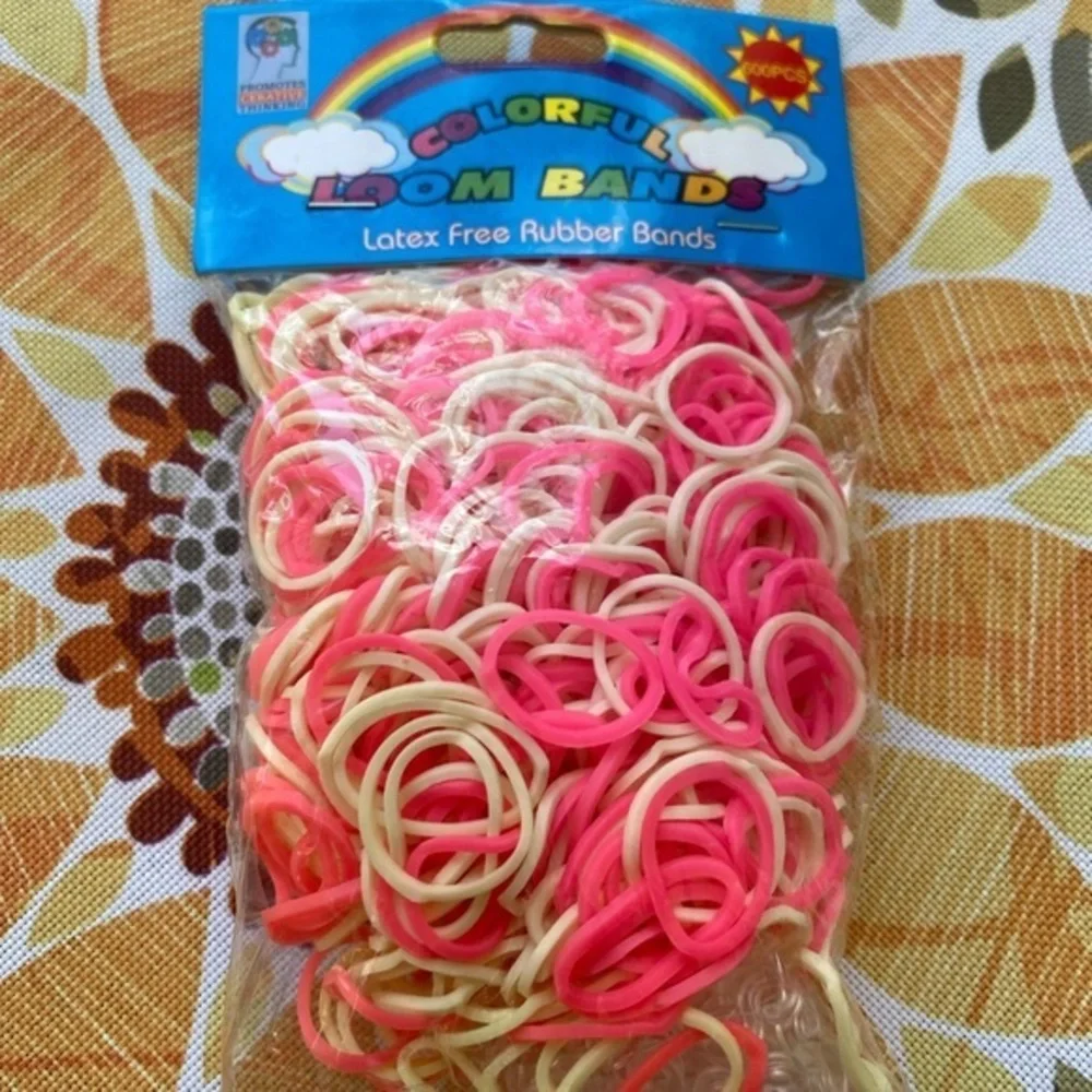 Pink White Rubber Loom Bandz Bands Refill 600 Count +C-clips
